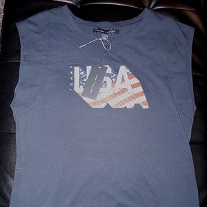 TOMMY HILFIGER SIZE (M) NAVY BLUE